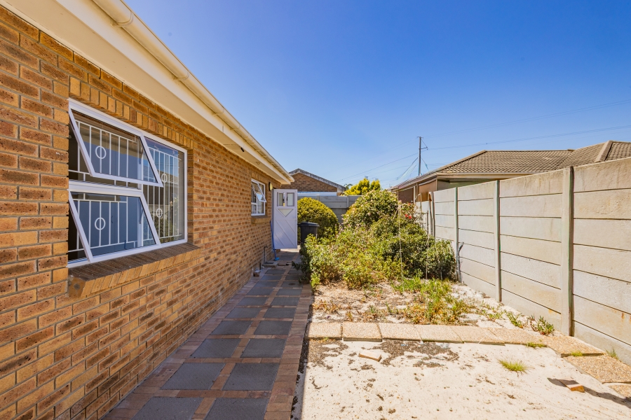 2 Bedroom Property for Sale in Annandale Western Cape